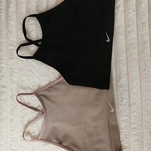 2 Nike Indy Seamless Ribbed Sports Bra Tops M